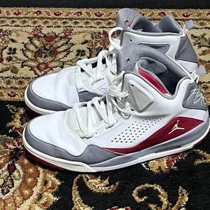 Great conditions Jordan’s Flight White and Red.